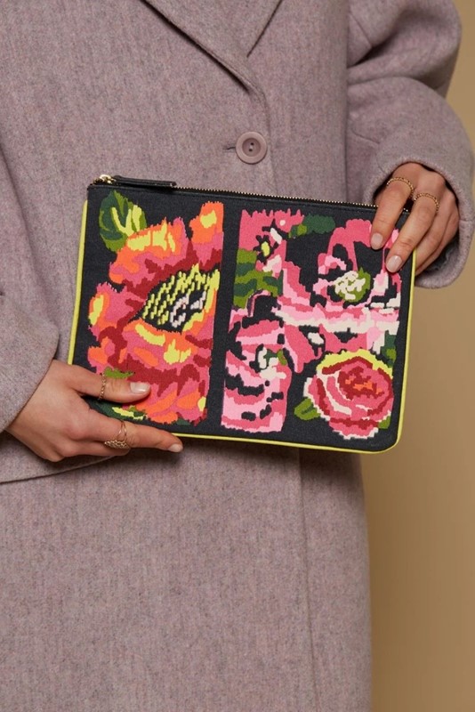 Pouch anouchka