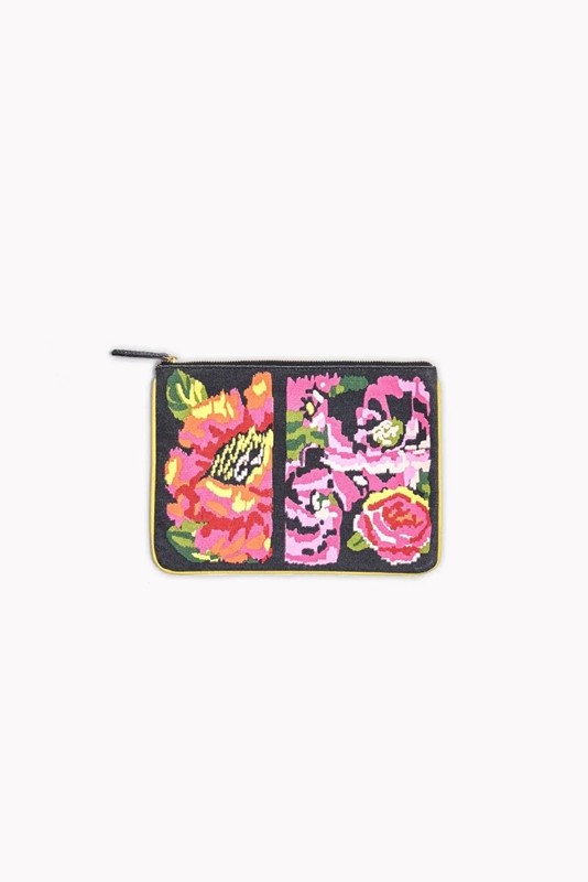 Pouch anouchka