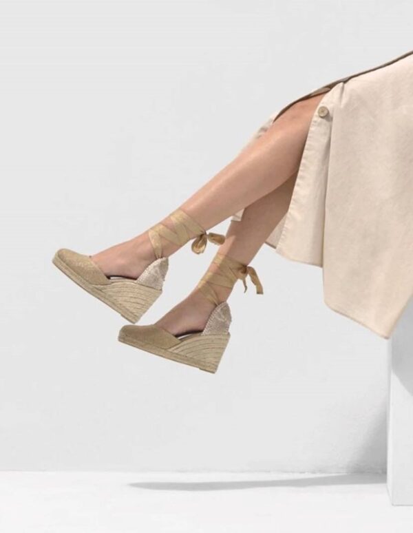 Carina 8 oro