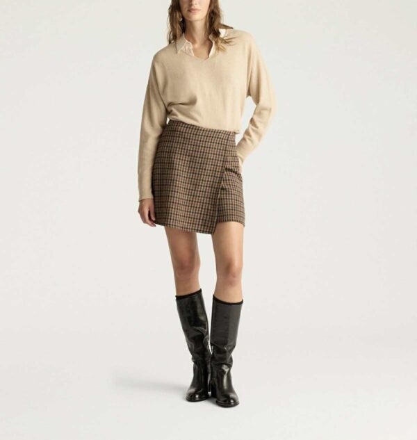 0EC4797F9F79E6B2CE236D19C9CFAB0F_ Daisy skirt