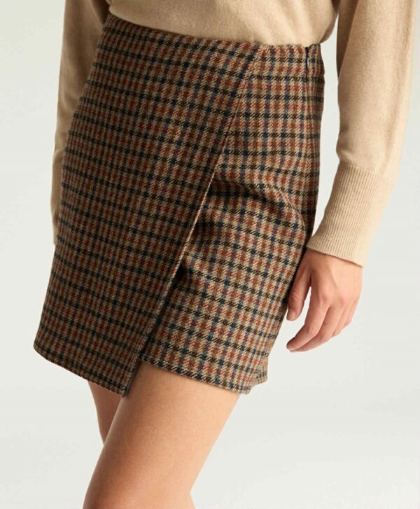 1913C5542E90F18B8C32EC6E9F0BF878_ Daisy skirt