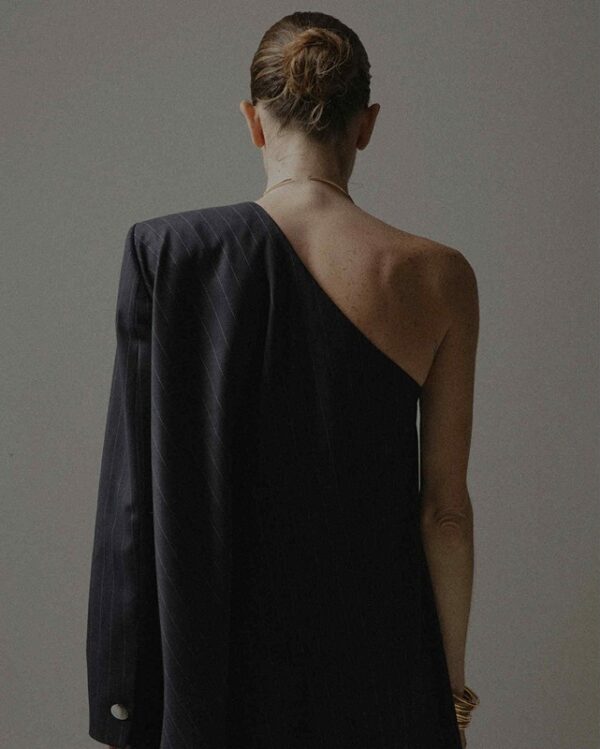 CBE7D28F0CFEE0ADC428D6274DAC0528_ The olivia stripe