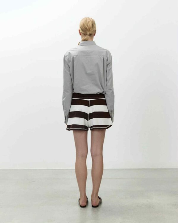 A8C4AAD56DA3A684B7B7D903B8102377_ Short rigato