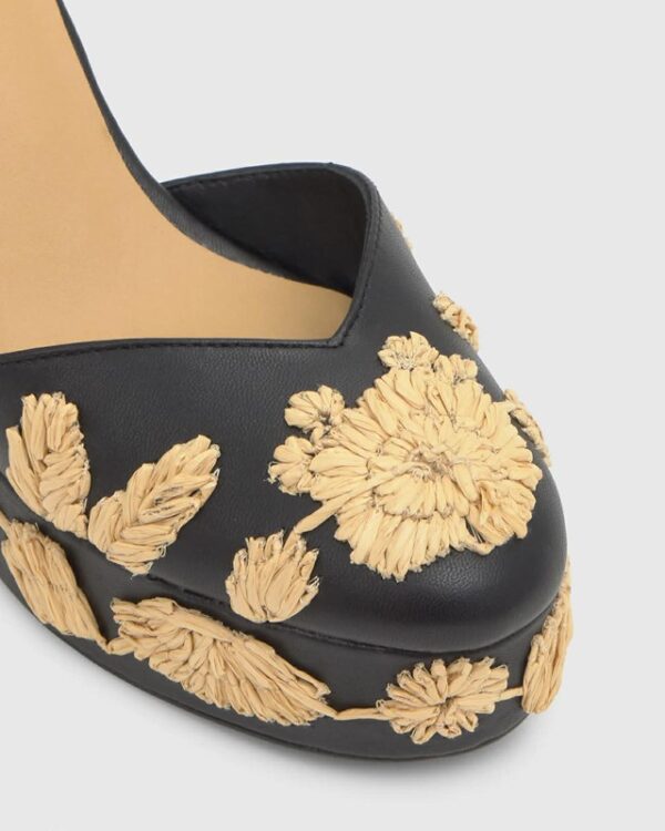 0B36DF2A167D318A64E5A565BBAF97F6_ Carmela/280