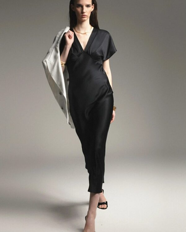 BA081F341B4DA264CF8377F57489BE43_ The jenna nero