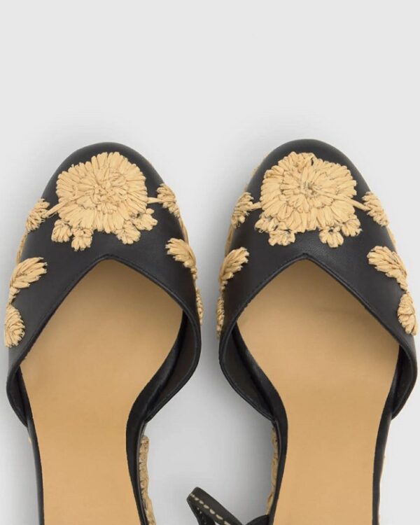 FA2F2D88D0F85D2359EDD27365047450_ Carmela/280