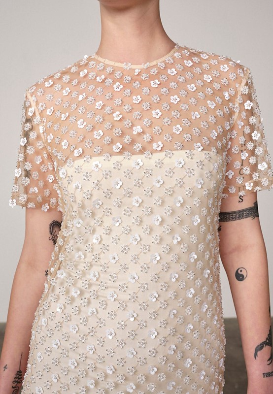 FACD9D90EF6A1D7A95C234322FAFFF9D_ Babel dress