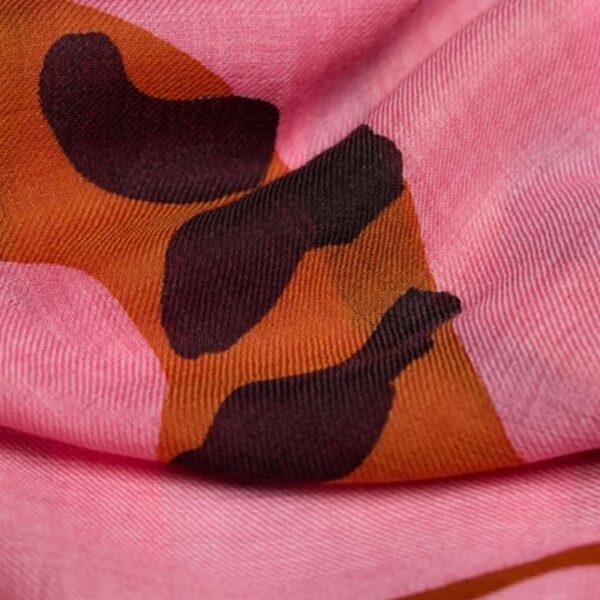 Scarf 70 felino rosa