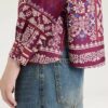 211CE28D4C654F284510ECF10D751A57_ Arles shirt amarena