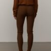 23278A2833D391A34DC9EC9F1BB00A41_ Carlos leggins