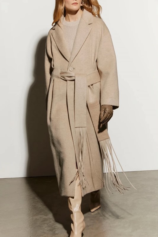 456127B87A56D075241EE20056526727_ Cappotto frangia